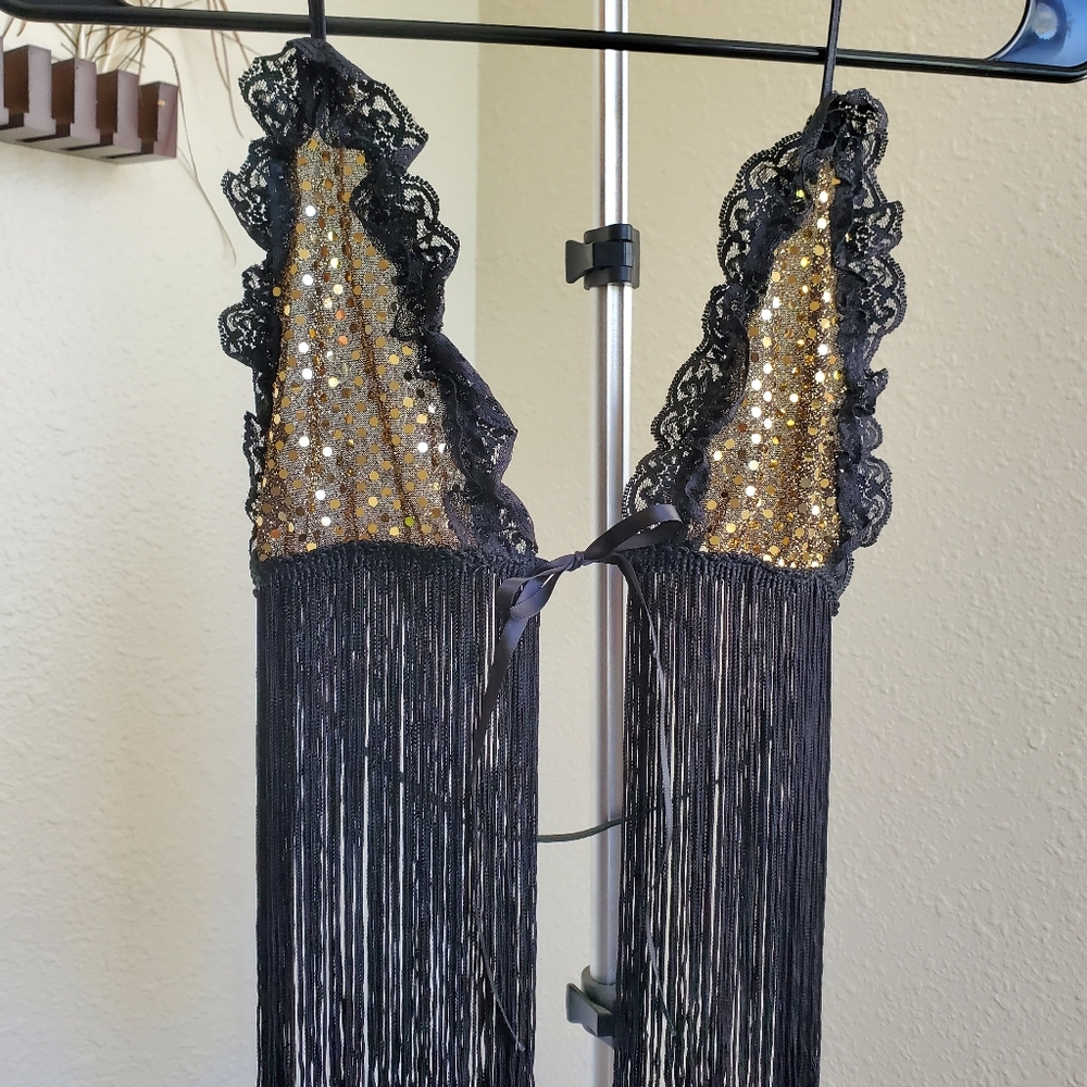 Lingerie top in black & gold (one size)